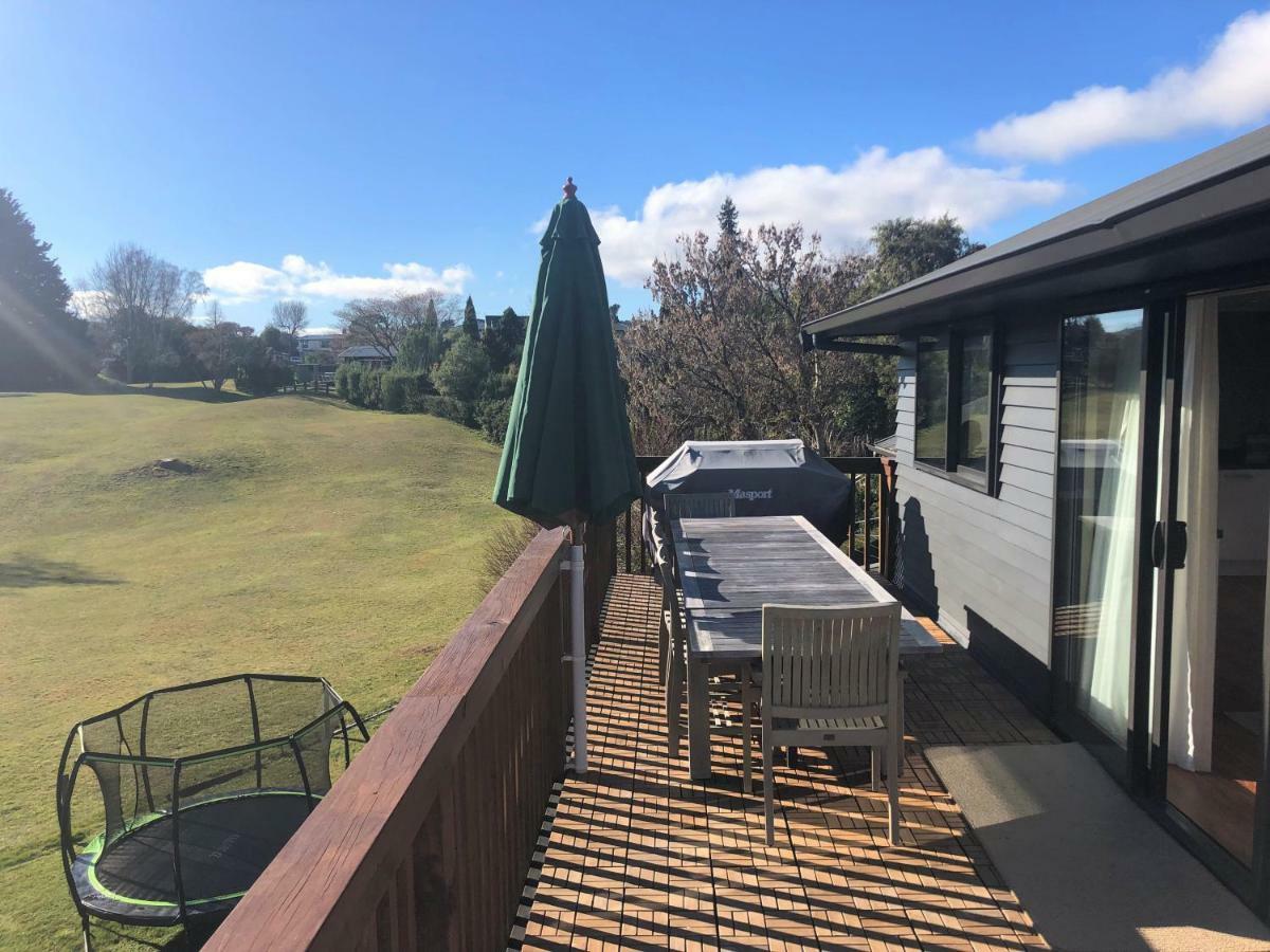 Kinloch Lakeview Lodge - Taupo Экстерьер фото